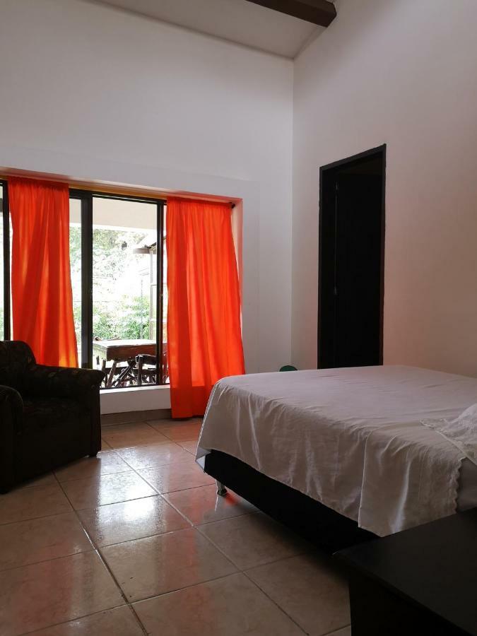 Hostal Morobik Popayan Bagian luar foto